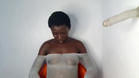 lily online show from September 30, 10:04 pm