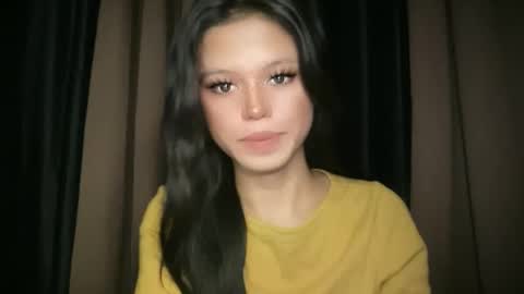 Nicole online show from April 22, 4:15 am