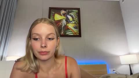 Ellie Mia online show from February 16, 4:14 pm