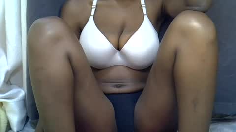 sexy_peach4 online show from July 8, 11:26 am