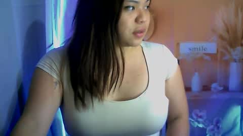 sexy_thea1 online show from April 14, 12:11 pm
