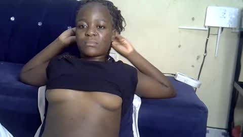 sexy_tits66 online show from March 12, 11:05 am