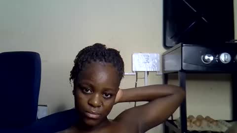 sexy_tits66 online show from March 18, 10:57 pm