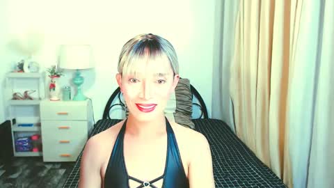 sexy_yllona online show from May 31, 10:55 am