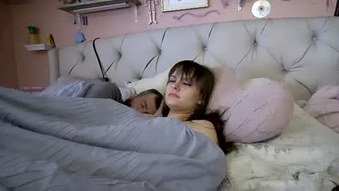 Kali  Brent online show from September 17, 2:08 pm