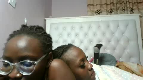 sexyary online show from July 9, 1:42 am