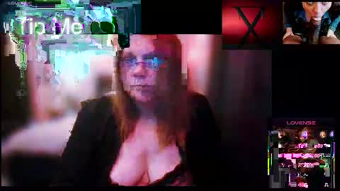 Snapshot of sexybeautifularies chatting on May 19, 3:07 pm SexyBeautifulAries online show from May 19, 3:07 pm