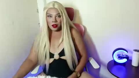sexycassy_xx online show from July 12, 9:44 am