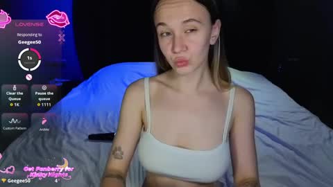 Sophia online show from April 4, 3:09 pm