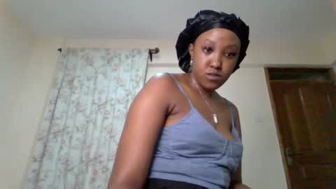 SexyCookieN online show from April 22, 3:20 am