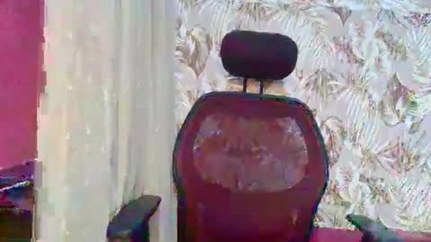 sexydoll32 online show from May 1, 6:45 pm