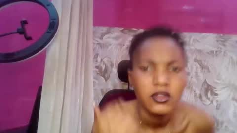 sexydoll32 online show from May 5, 9:17 am