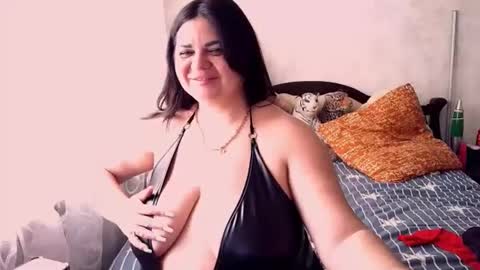 sexydollywoman online show from April 9, 11:04 am