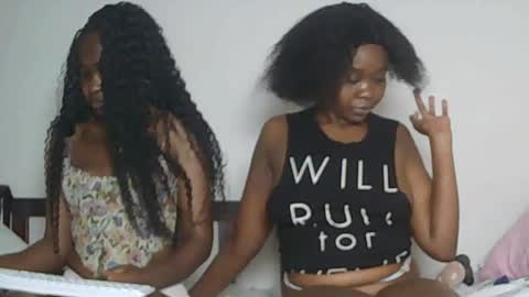 sexyebony283378 online show from June 2, 8:55 pm