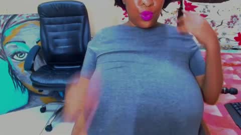 sexyebonylove89 online show from July 5, 1:34 am