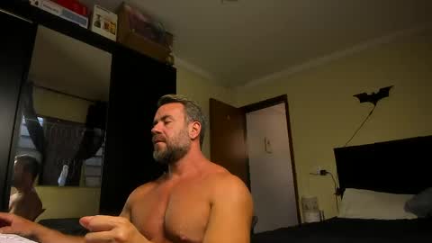 chris online show from May 8, 7:52 pm