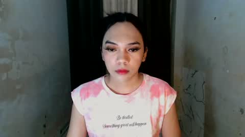 TYRA 3 online show from June 25, 1:27 am