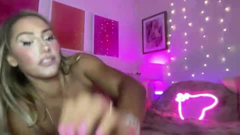 Ashley Love online show from February 28, 8:04 am