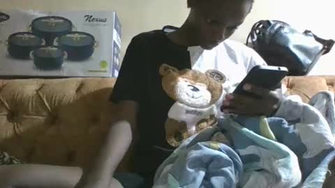 REBECCAH online show from December 29, 9:06 am