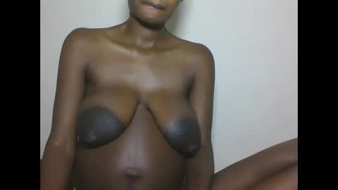 REBECCAH online show from January 7, 8:33 pm