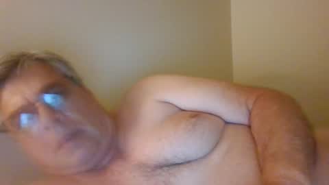 chris online show from July 8, 2:27 am