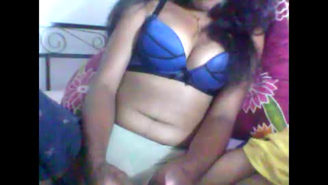 sexylarra12 online show from December 29, 2:27 am