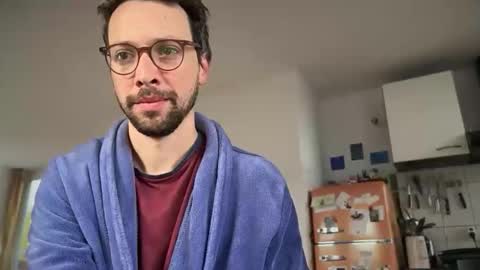 Snapshot of sexyleo8282 chatting on October 17, 7:55 am sexyleo8282 online show from October 17, 7:55 am