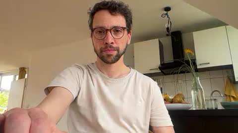 sexyleo8282 online show from May 18, 10:43 am