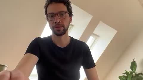 sexyleo8282 online show from May 24, 8:41 am