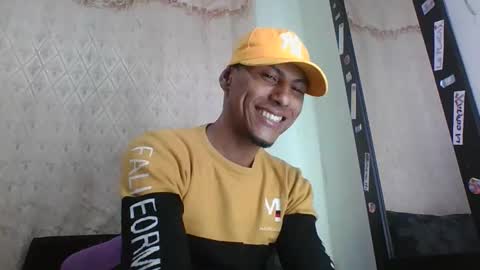 Sexy leon online show from May 28, 8:33 am