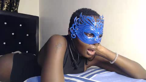 sexylina25 online show from May 9, 1:44 am