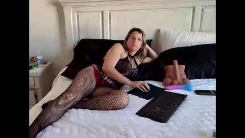 Sara online show from March 11, 12:44 pm