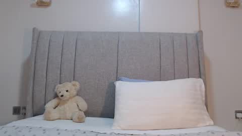 sexymonalisa1 online show from March 20, 5:56 am