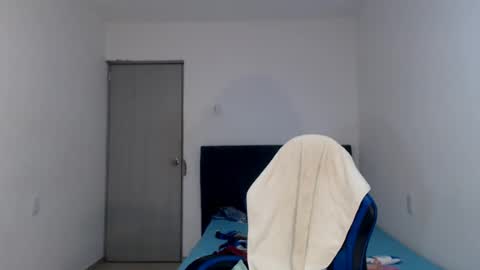 Snapshot of sexynatalia25 chatting on June 28, 9:21 pm Natalia Duran online show from June 28, 9:21 pm