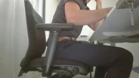Snapshot of sexynaugthywanker chatting on September 16, 2:40 pm sexynaugthywanker online show from September 16, 2:40 pm