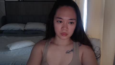 sexypenguin13 online show from January 6, 7:20 am