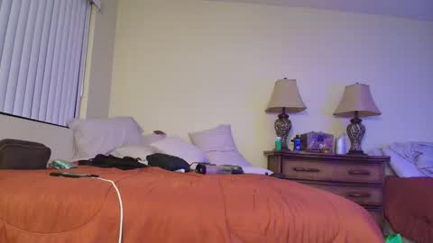 Possum online show from March 25, 6:52 am