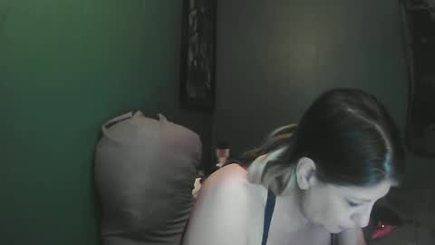 sexystripper69 online show from March 13, 1:56 am