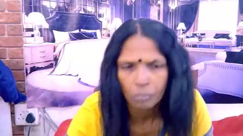 Snapshot of sexyva4u2luv chatting on July 18, 5:33 am sexyva4u2luv online show from July 18, 5:33 am