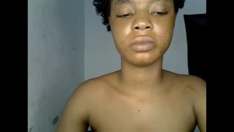 sexyxpeach online show from June 22, 9:56 pm