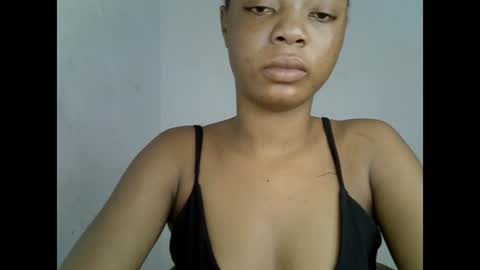 sexyxpeach online show from July 4, 10:05 pm