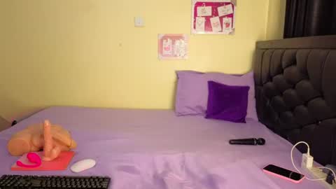 sexyy_shanty online show from July 16, 10:27 pm