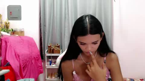 Snapshot of sexyzendaya_69 chatting on June 30, 3:02 pm Zendaya online show from June 30, 3:02 pm