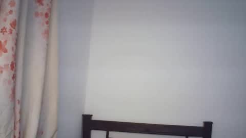 Snapshot of sexyzuriel chatting on February 14, 4:42 am sexyzuriel online show from February 14, 4:42 am