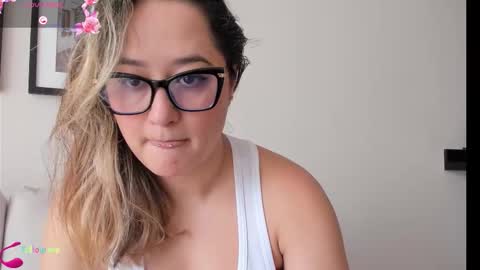 Snapshot of shaddaysmith chatting on March 17, 6:00 pm Shaday online show from March 17, 6:00 pm