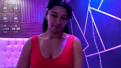 Snapshot of shaden_1 chatting on April 27, 8:18 pm Liz online show from April 27, 8:18 pm