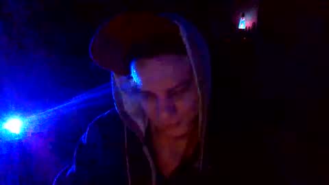 shades455 online show from May 25, 3:34 am