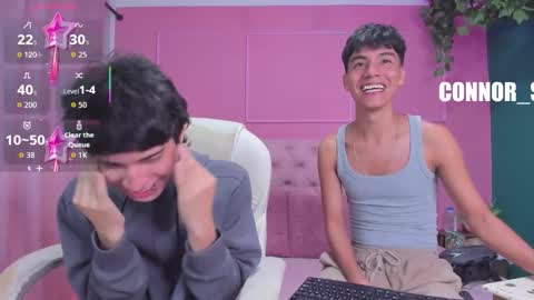 Snapshot of shady_stone chatting on December 13, 10:15 pm shady_stone online show from December 13, 10:15 pm