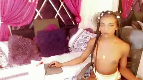 Snapshot of shaira_dollsexy chatting on March 3, 1:39 pm shaira_dollsexy online show from March 3, 1:39 pm