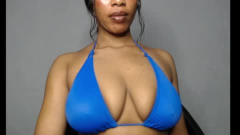 ESTHER online show from June 28, 10:27 pm